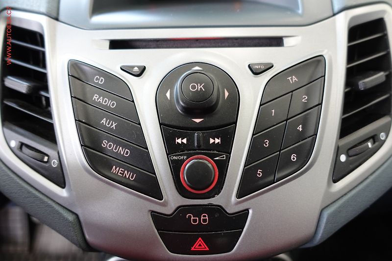 Ford Fiesta (2008) 1.2i, AC, STK9/27 - fotka 17 z 20