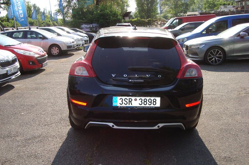 Volvo C30 (2010) 1.6d - fotka 6 z 63