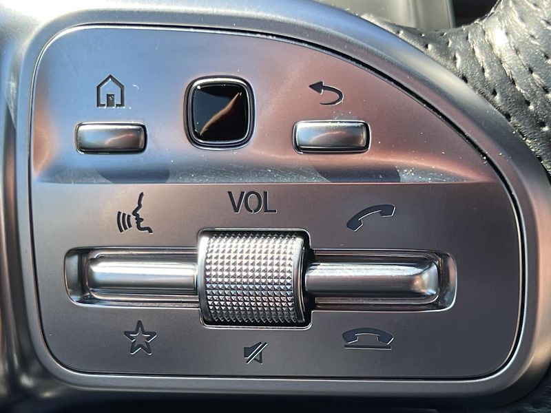 Mercedes-Benz Třídy S 400Ld AMG Panorama  - fotka 24 z 28