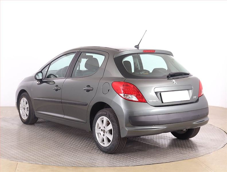 Peugeot 207 (2009) 1.4, po STK, za skvělou cenu - fotka 4 z 14
