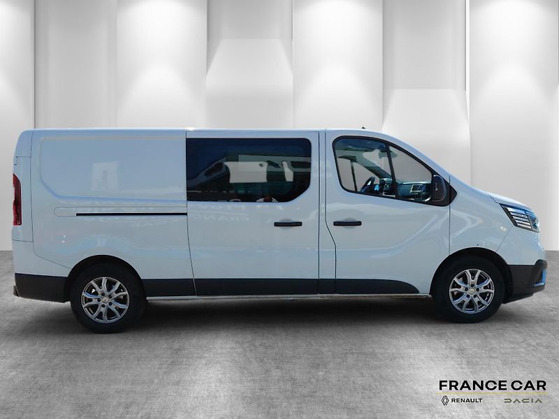 Renault Trafic (2022) 2,0 dCi 81 kW Cool L2 - fotka 4 z 24