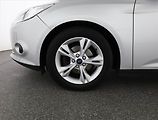 Ford Focus (2014) 1.6 TDCi, Park. senzory - náhled 18