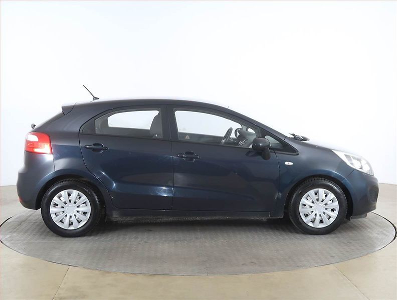 Kia Rio (2014) 1.25 CVVT, Serv.kniha - fotka 6 z 14