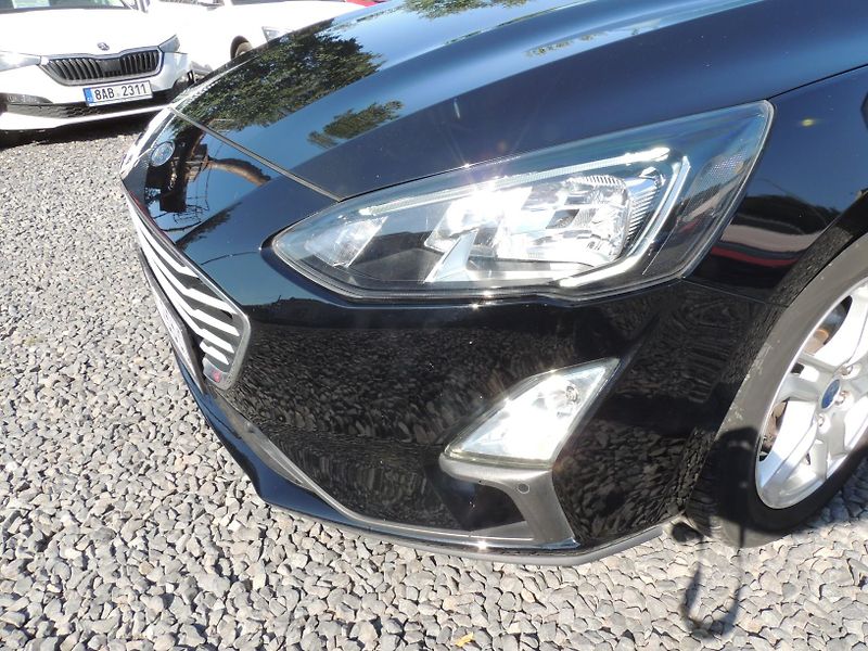 Ford Focus (2020) Combi 1.0i,92kw,ČR,1.majitel - fotka 31 z 44