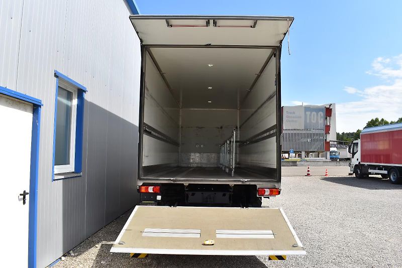 Mercedes-Benz Atego 1230 4x2 skříň s čelem - fotka 17 z 17