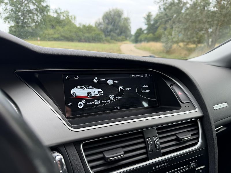 Audi A5 (2014) 2.0 TDI 130kW quattro S line - fotka 19 z 26