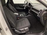 Volvo XC40 T3 KINETIC AUT CZ 1.maj - náhled 24