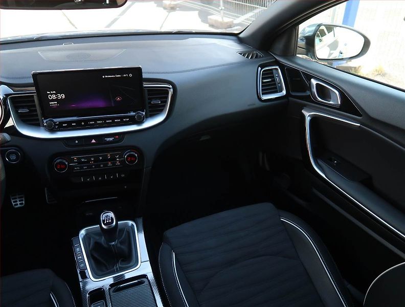 Kia Pro_Ceed (2023) GT-Line 1.5 T-GDI - fotka 8 z 23