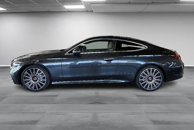 Mercedes-Benz CLE 300 4M AMG Premium Pano Venti - fotka 4 z 22