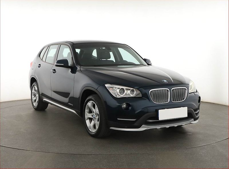 BMW X1 (2015) xDrive18d, 4X4, Automat - fotografie inzerátu