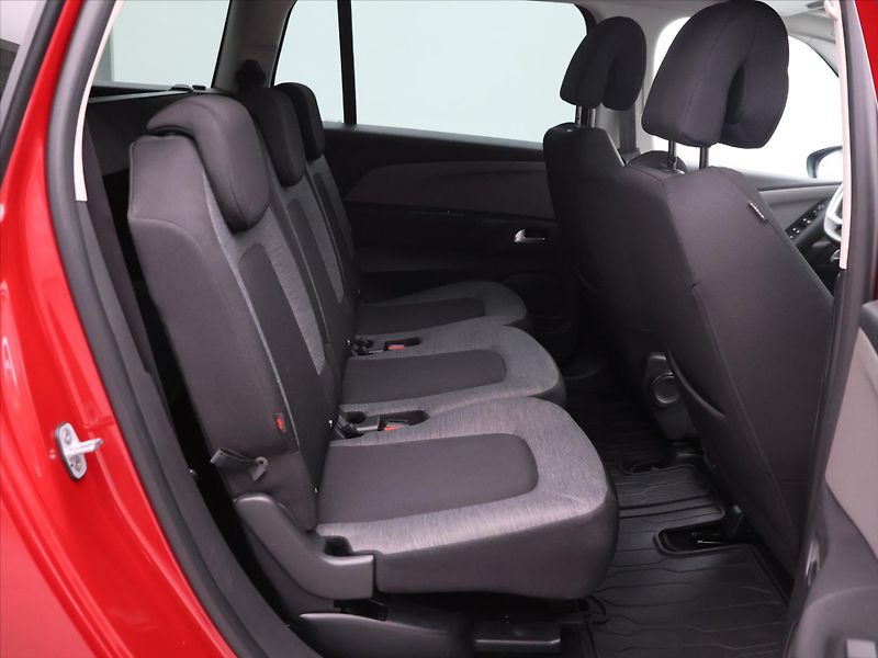 Citroën Grand C4 Picasso 1,2 Puretech 96kW 71230KM - fotka 12 z 25