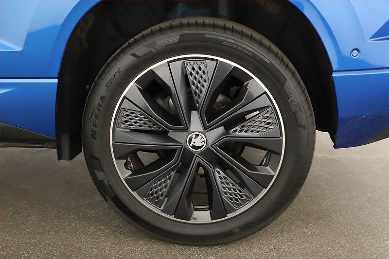 Škoda Karoq (2025) 1.5 TSI, Sportline - fotka 19 z 19