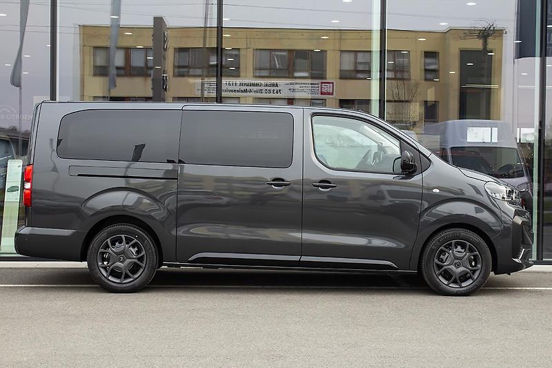 Citroën SpaceTourer 2,2 FEEL XL 180k+KLIMA+KAMERA - fotka 4 z 13