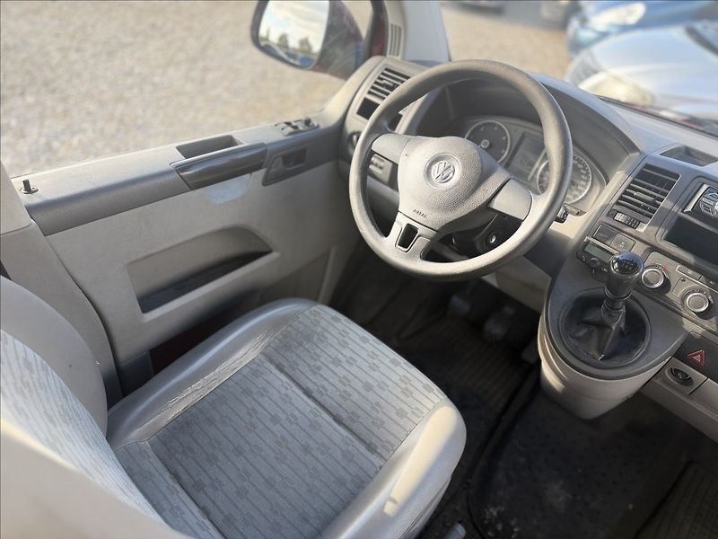 Volkswagen Transporter 2,0 TDI 103kW KLIMA 6KVALT DPH - fotka 19 z 24