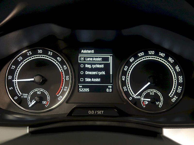 Škoda Scala (2020) STYLE 1.6TDI 85KW - fotka 16 z 36