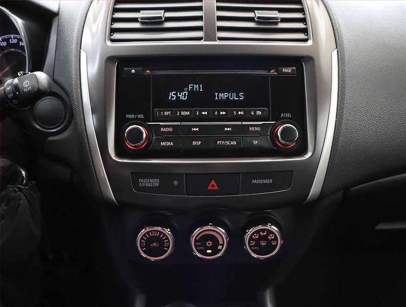 Mitsubishi ASX (2014) 1.8 DI-D MIVEC, 4X4, Tempomat - fotka 12 z 17