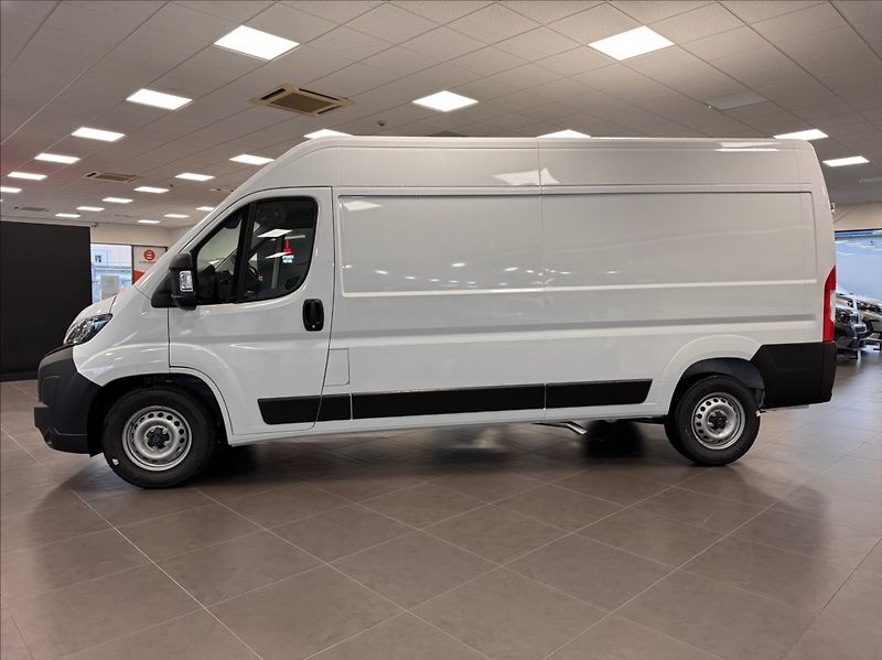 Peugeot Boxer (2025) 2,2 FG 4350 L4H2 BHDi 180k S&S - fotka 2 z 5