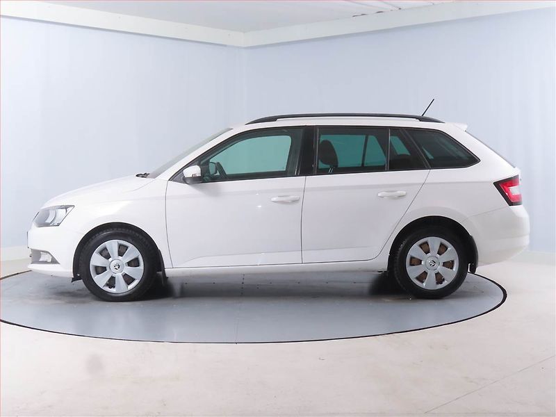 Škoda Fabia (2018) Ambition 1.0 TSI, ČR,1.maj - fotka 3 z 12