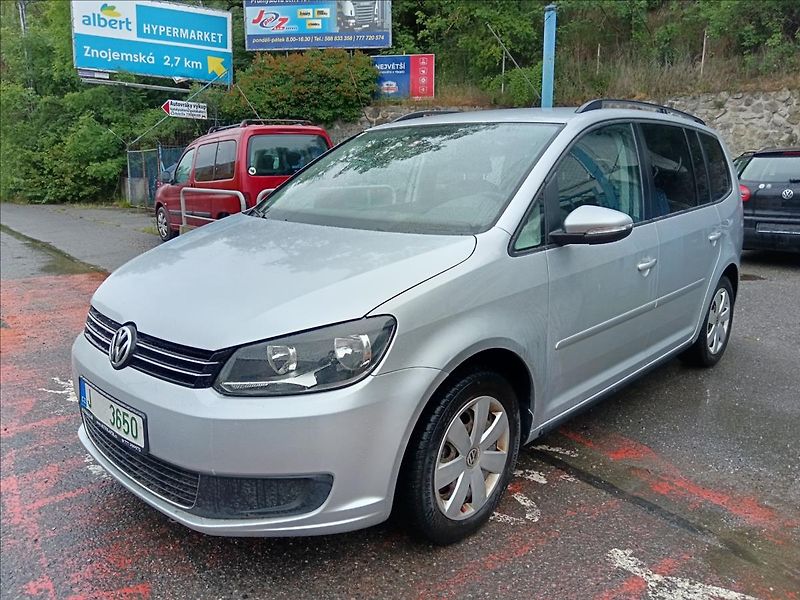 Volkswagen Touran 1,2 TSi  Comfortline - fotka 4 z 24