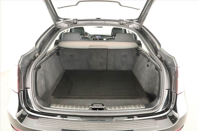BMW X6 (2010) xDrive40d, 4X4, Automat - fotka 14 z 15
