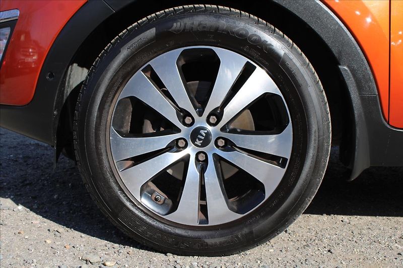 Kia Sportage 2,0 CVVT  ČR,4x4,AUTOMAT - fotka 28 z 31