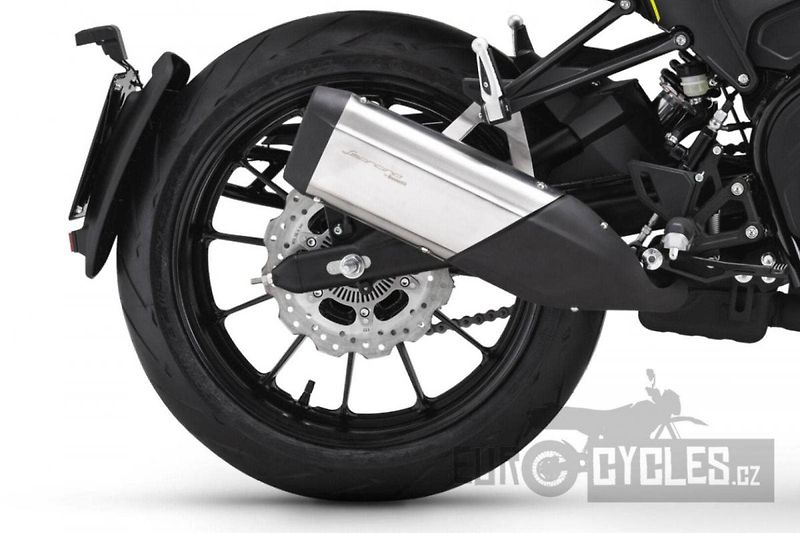 Benelli Leoncino 250 (2026) - fotka 6 z 10