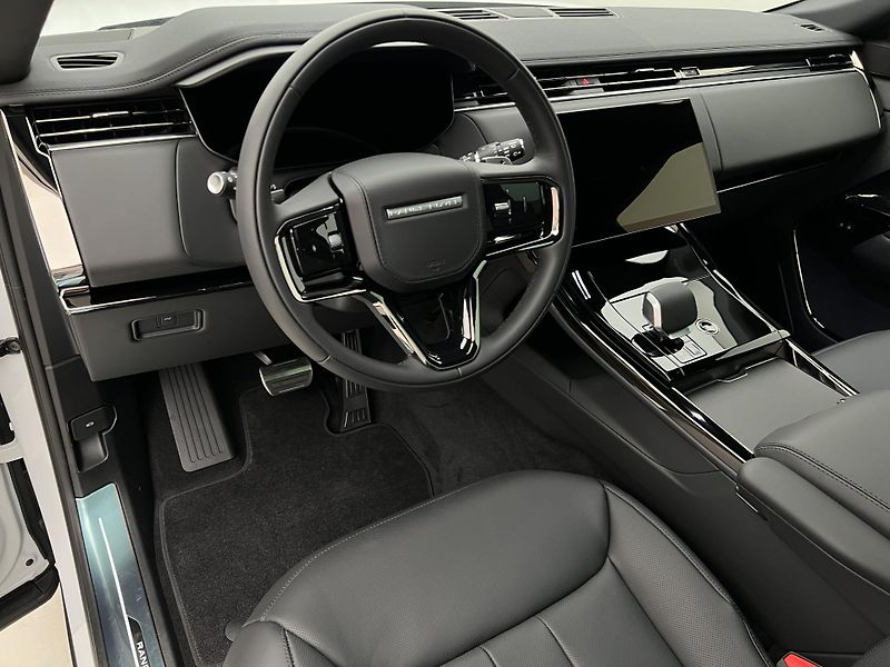 Land Rover Range Rover Sport D300 DYNAMIC SE AWD AUT  - fotka 4 z 53