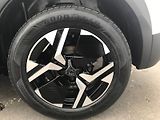 Peugeot 2008 (2026) ALLURE Hybrid  1,2 110 e-DCS6 - náhled 4