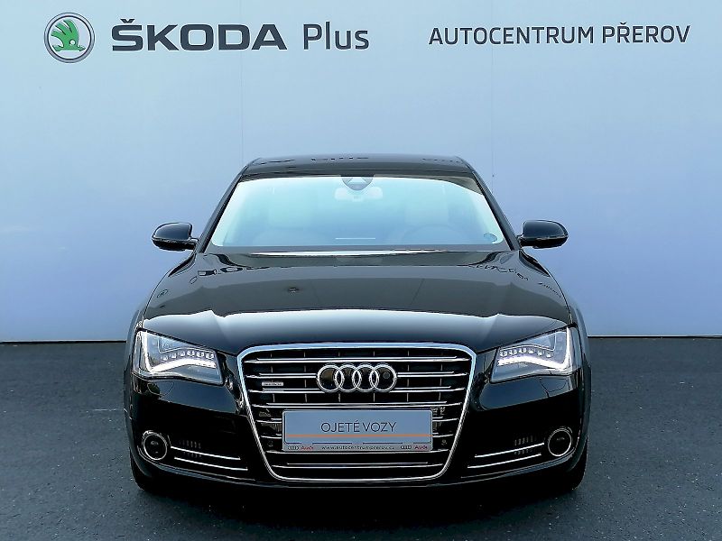 Audi A8 (2010) 4,2 V8 Quattro TOP - fotka 4 z 25