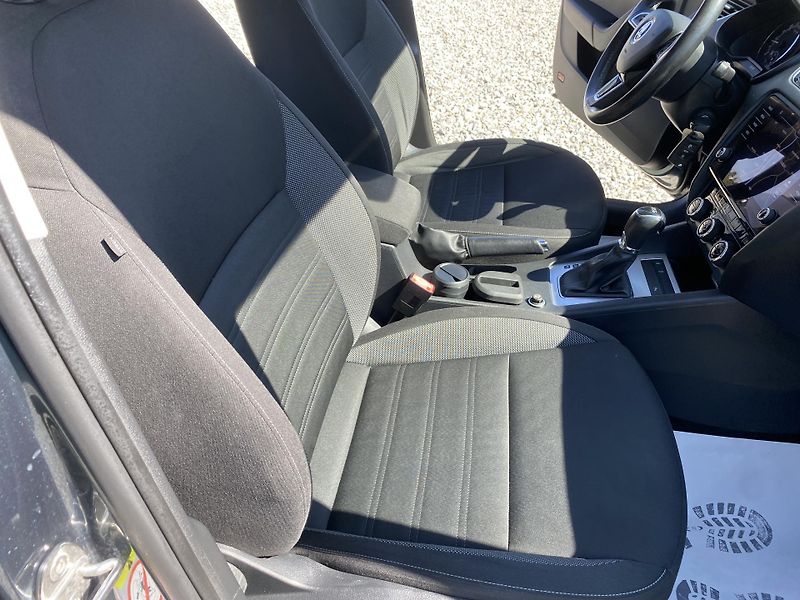 Škoda Octavia 1.6TDi 115PS DSG DPH REZERVACE - fotka 126 z 154