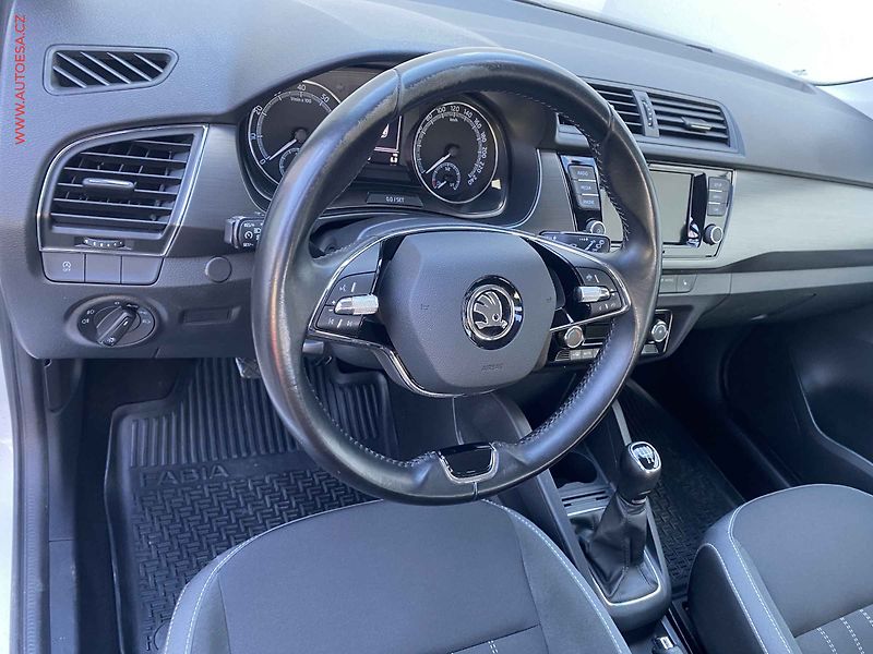 Škoda Fabia (2021) 1.0 TSi, 1.maj,ČR, Style - fotka 12 z 19