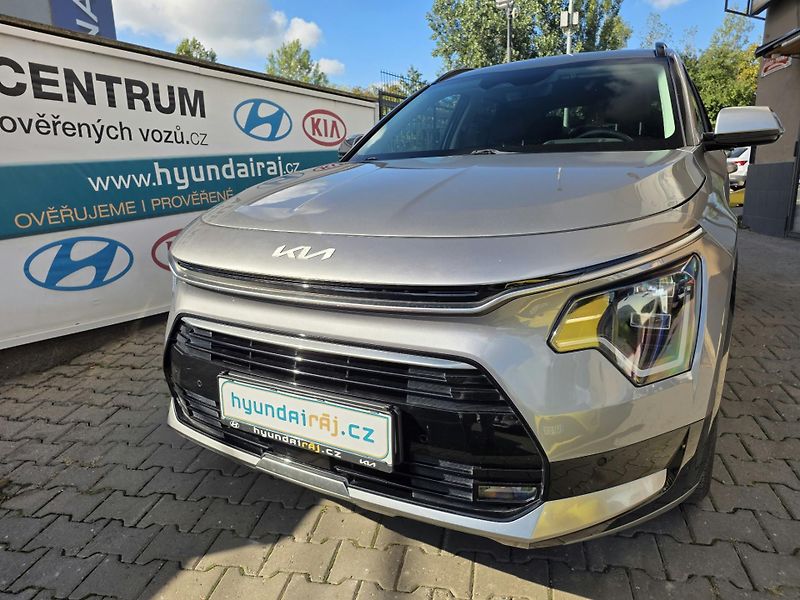 Kia Niro 1.6-HYBRID-V ZÁRUCE-NAVI-KŮŽE - fotka 5 z 26