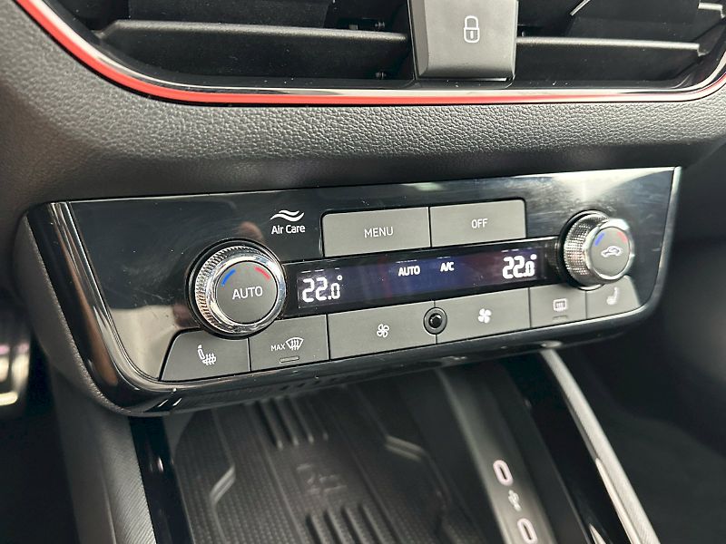 Škoda Scala (2025) DSG 1.5TSI 110kW Monte Carlo - fotka 22 z 32