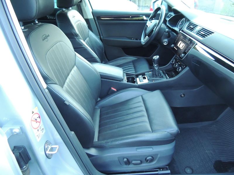 Škoda Superb (2017) 2.0TDi,140kw,L&K,ČR - fotka 39 z 66
