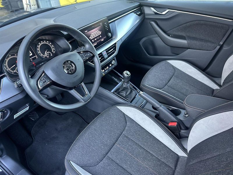 Škoda Kamiq (2020) 1.5 TSI Style - fotka 6 z 34