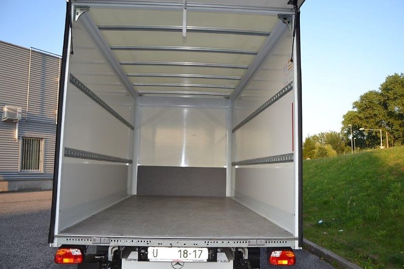 Mercedes-Benz Sprinter 317 hydr. čelo velká výbava  - fotka 36 z 51
