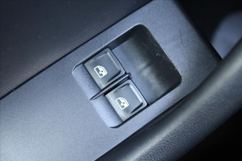 Škoda Rapid 1,4 TDI  NOVÉ V ČR - fotka 18 z 24