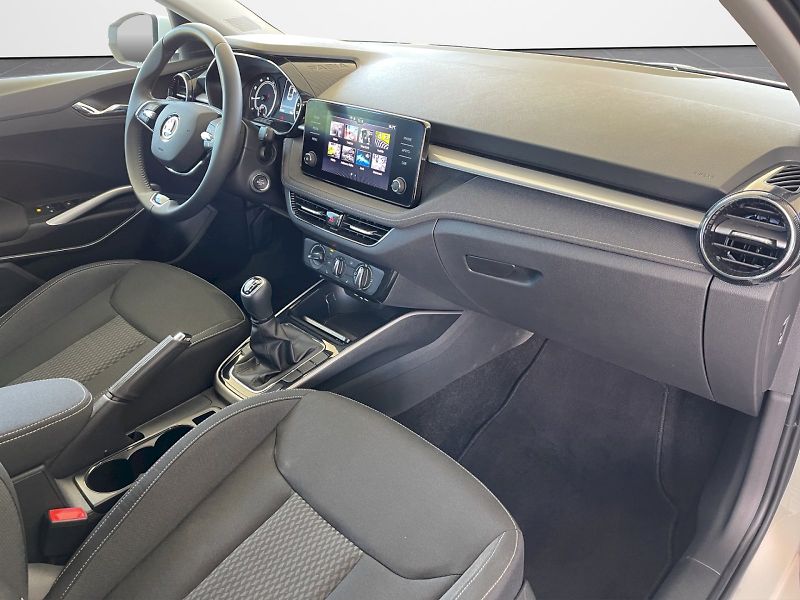Škoda Fabia (2023) 1.0 TSI 81kW Style Plus - fotka 18 z 31