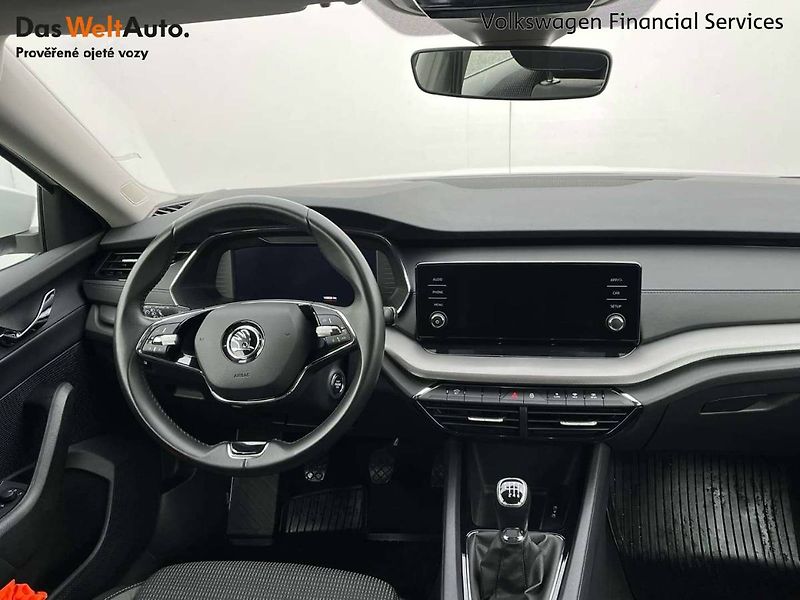 Škoda Octavia (2022) Combi Ambition 2.0 TDI - fotka 5 z 20