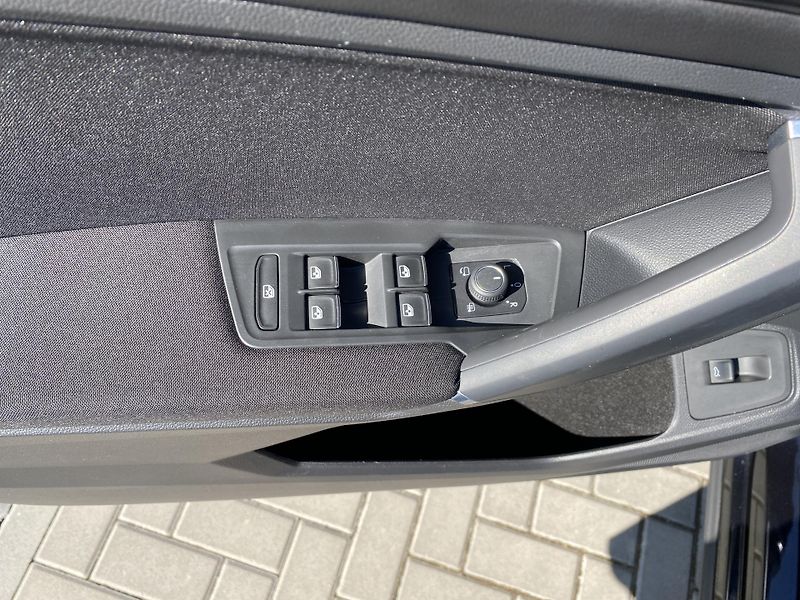 Volkswagen Tiguan Allspace 1.4TSI 110KW -ALLSPACE- DPH - fotka 14 z 47
