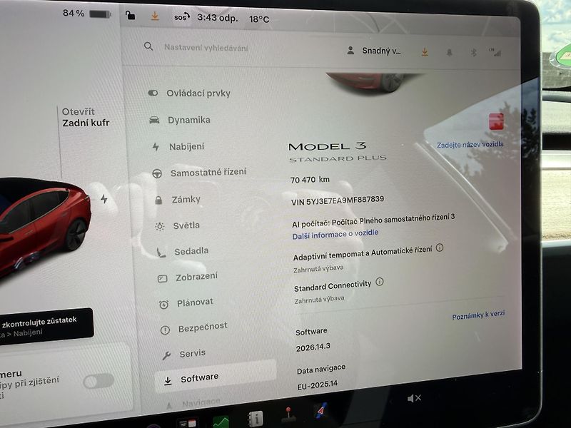 Tesla Model 3 STANDARD PLUS - fotka 16 z 18
