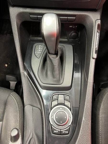 BMW X1 E84 23D 2.0D 150kW XDRIVE - fotka 13 z 13
