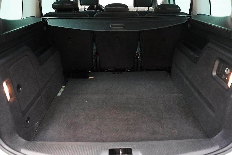 Volkswagen Sharan - fotka 23 z 24