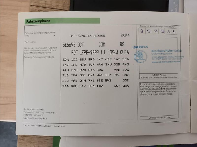 Škoda Octavia 2,0 TDI,RS,NAVIGACE,KLIMA,AUT. - fotka 38 z 49
