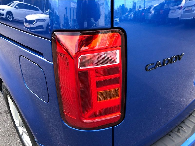 Volkswagen Caddy 1,6 TDI - fotka 24 z 26