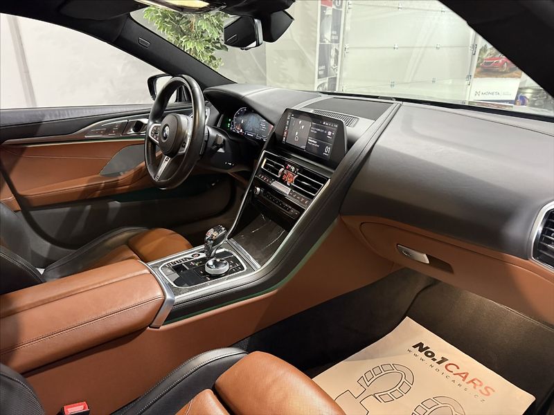 BMW Řada 8 3,0   840 XD 250kW M-PAK LASER - fotka 24 z 47