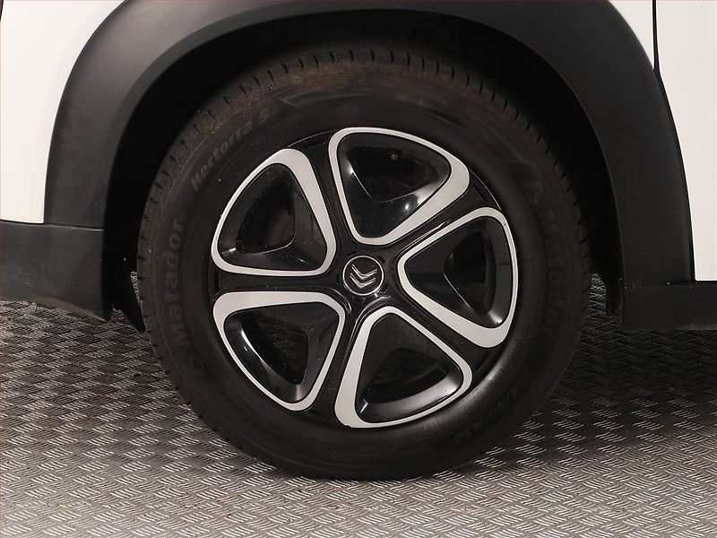 Citroën C3 Aircross (2018) Feel 1.5 BlueHDi, Serv.kniha - fotka 14 z 17