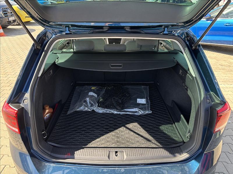 Volkswagen Passat 2,0 TDI 147kW 4MOT DSG - fotka 12 z 31