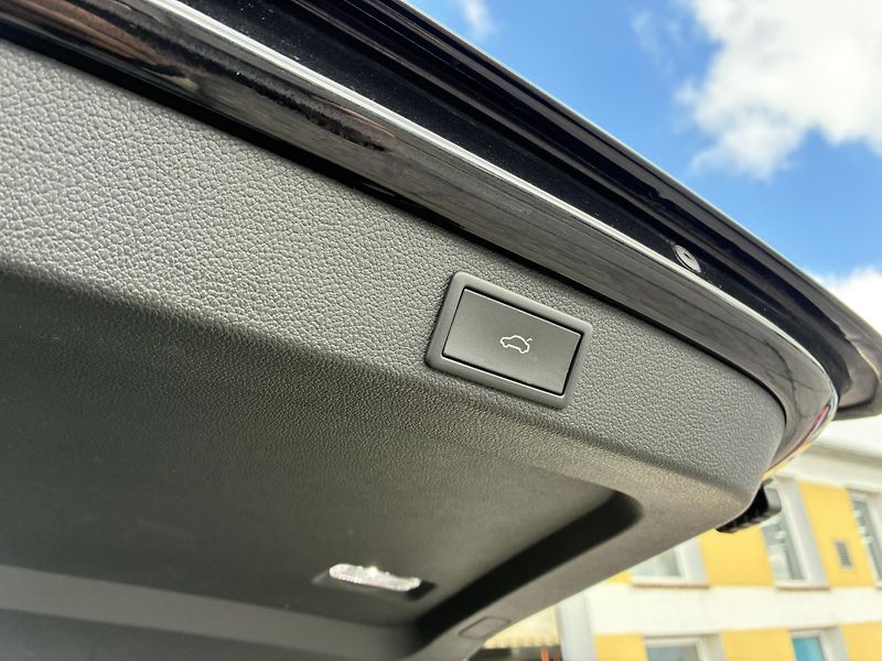Škoda Superb 1.5 TSI DSG / 110 kW Style Plu - fotka 26 z 28