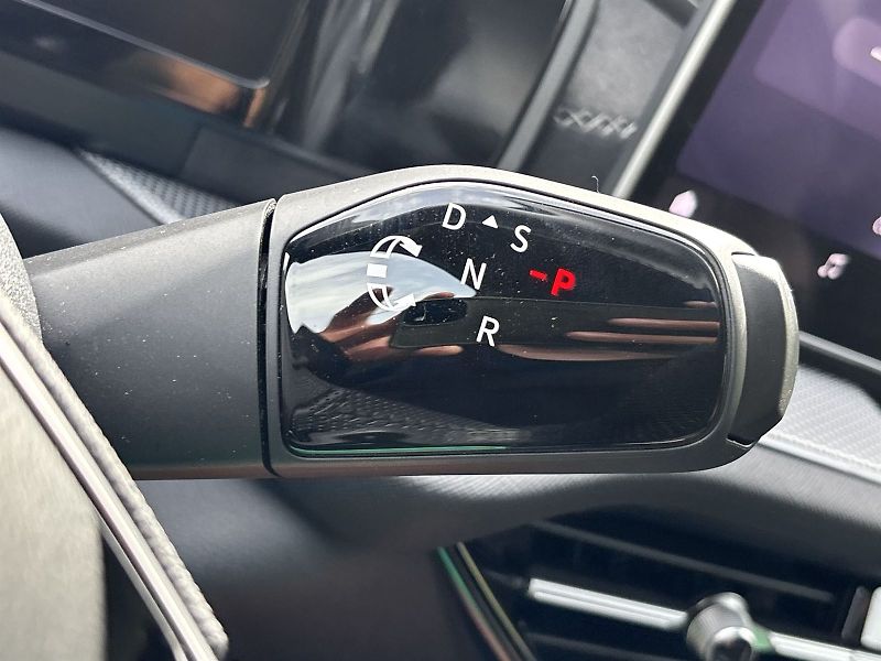 Škoda Kodiaq (2025) 2.0 TDI 4x4 DSG Sportline - fotka 15 z 33